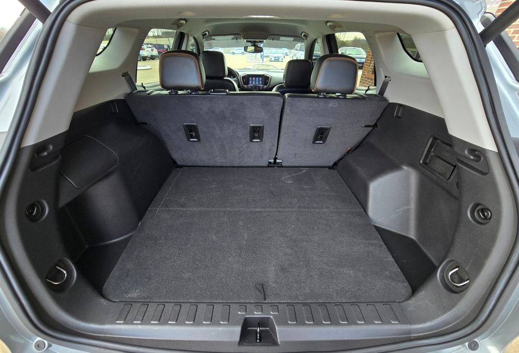 2023 GMC Terrain Image 48