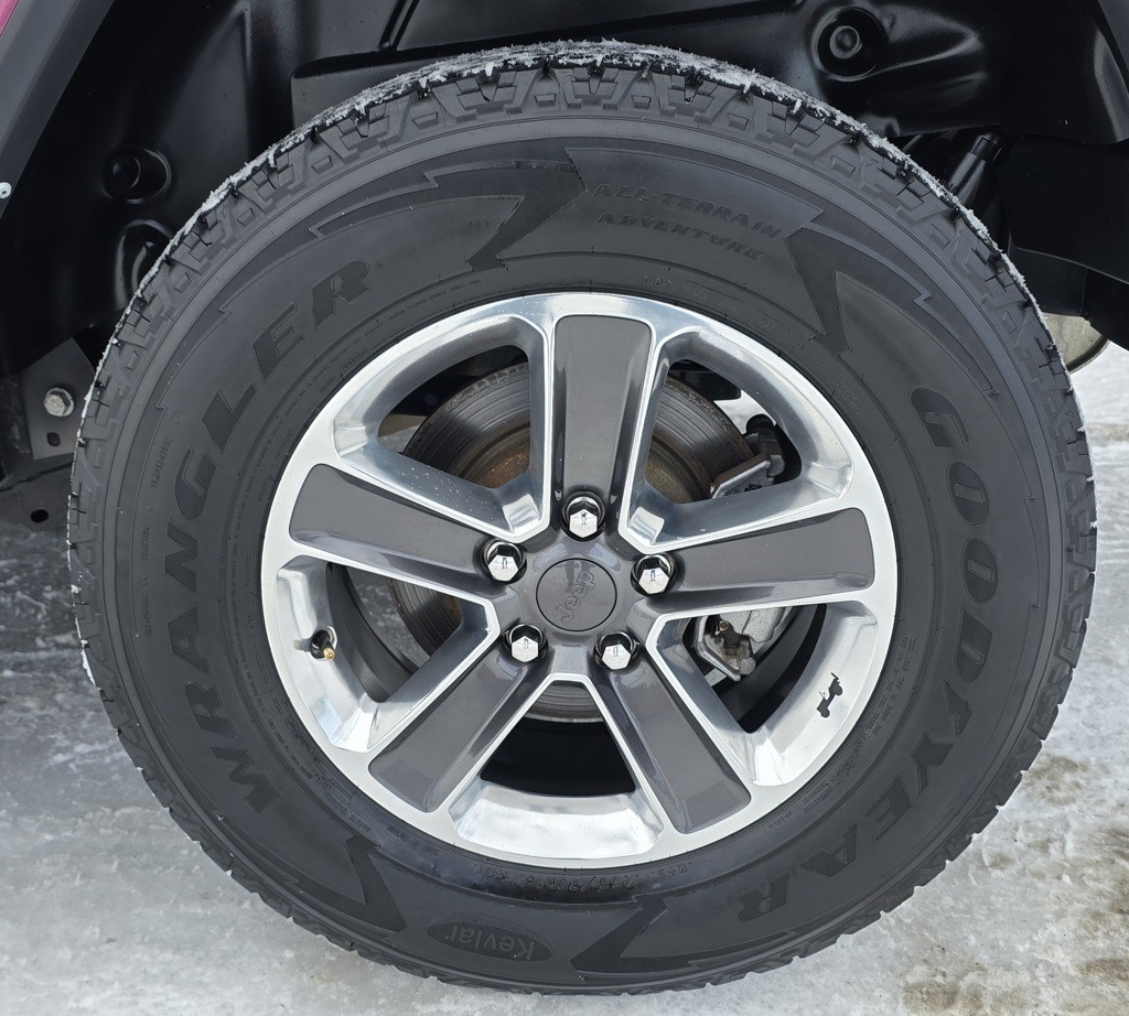 2021 Jeep Wrangler Image 12