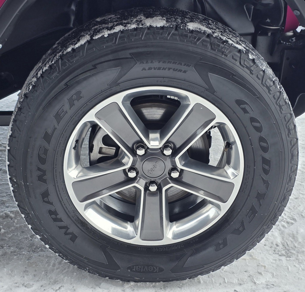 2021 Jeep Wrangler Image 14