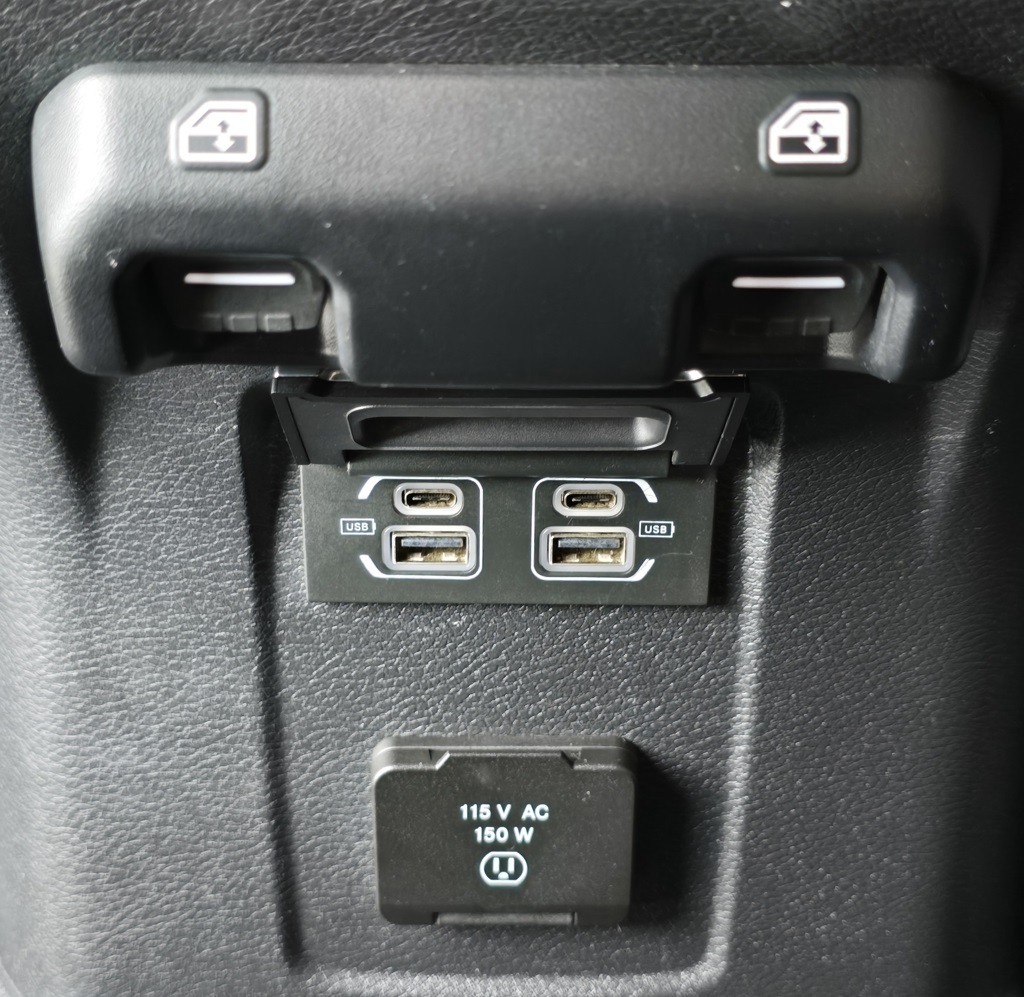 2021 Jeep Wrangler Image 40