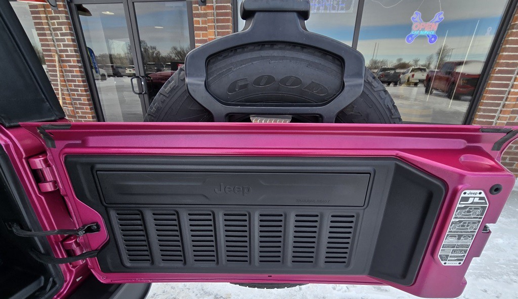 2021 Jeep Wrangler Image 48