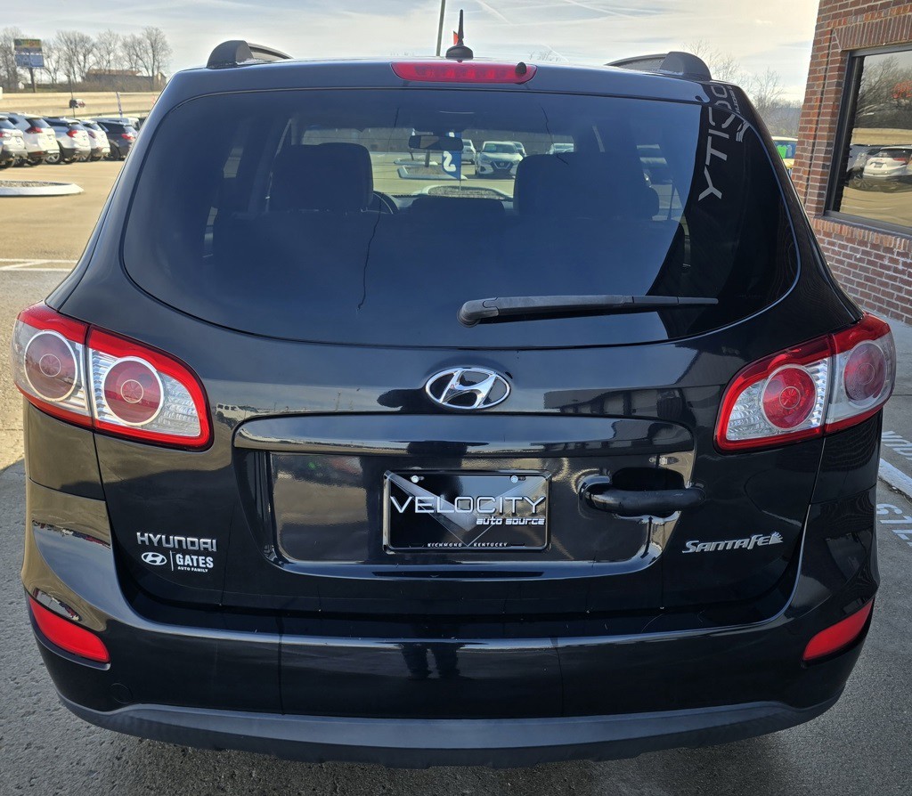 2011 Hyundai Santa Fe Image 4
