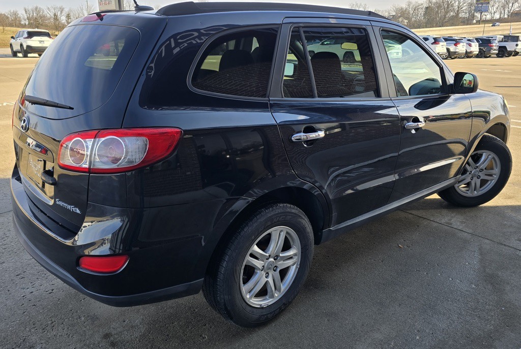 2011 Hyundai Santa Fe Image 5
