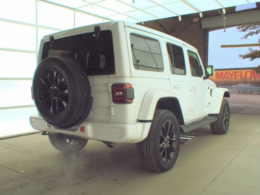 2021 Jeep Wrangler Image 2