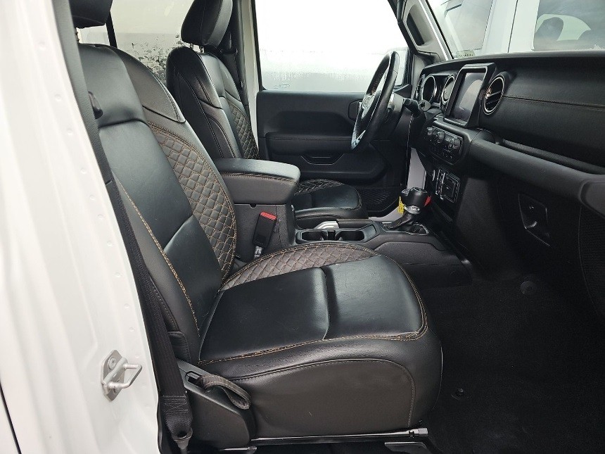 2021 Jeep Wrangler Image 11