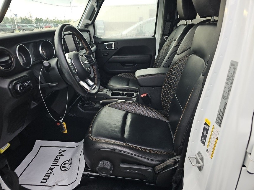 2021 Jeep Wrangler Image 12