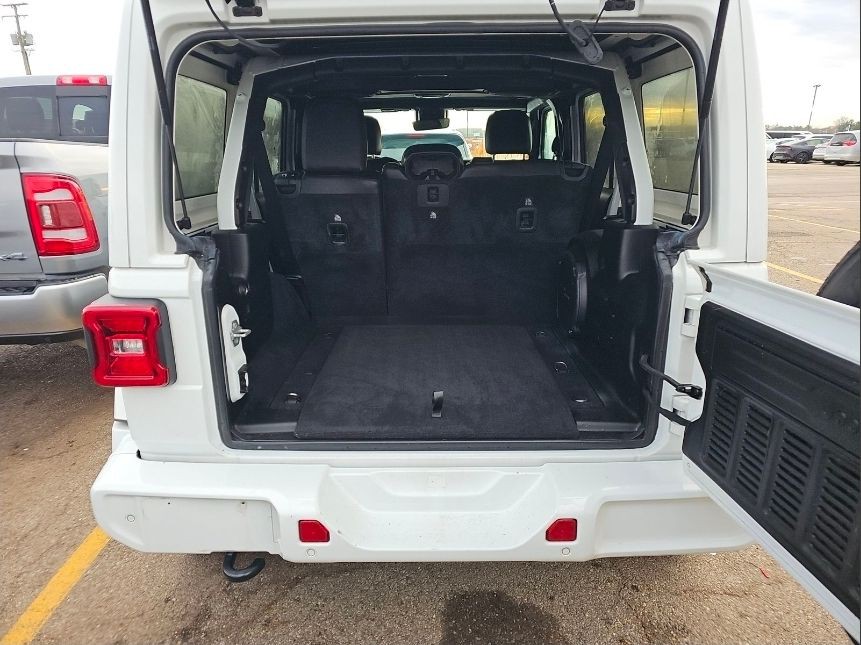 2021 Jeep Wrangler Image 8