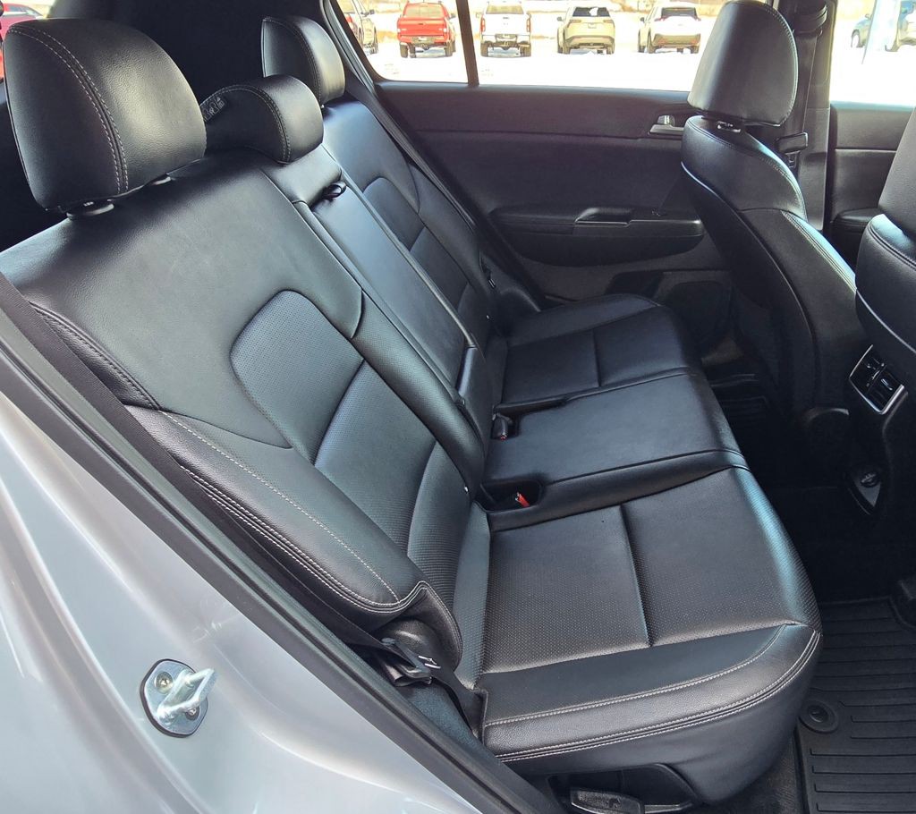 2020 Kia Sportage Image 45