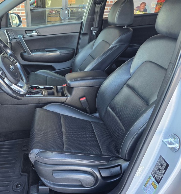 2020 Kia Sportage Image 16