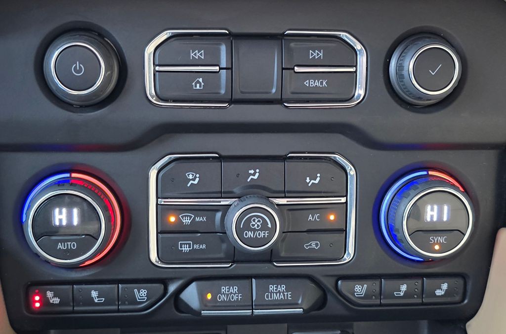 2023 Chevrolet Tahoe Image 32