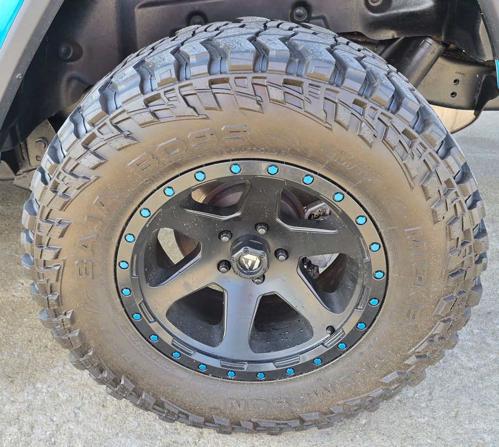 2019 Jeep Wrangler Image 14