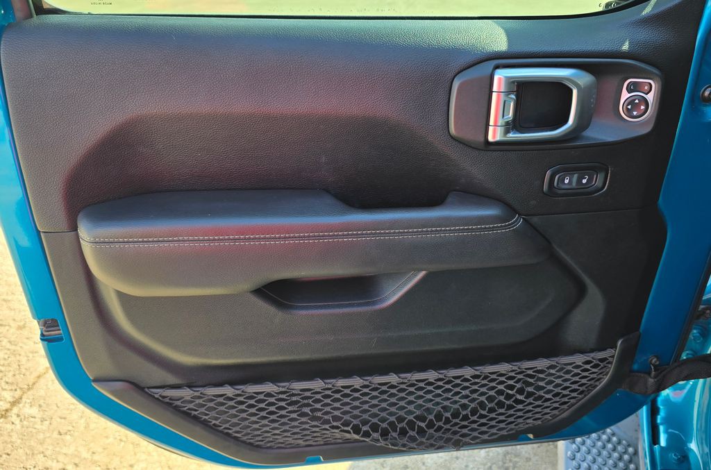 2019 Jeep Wrangler Image 18