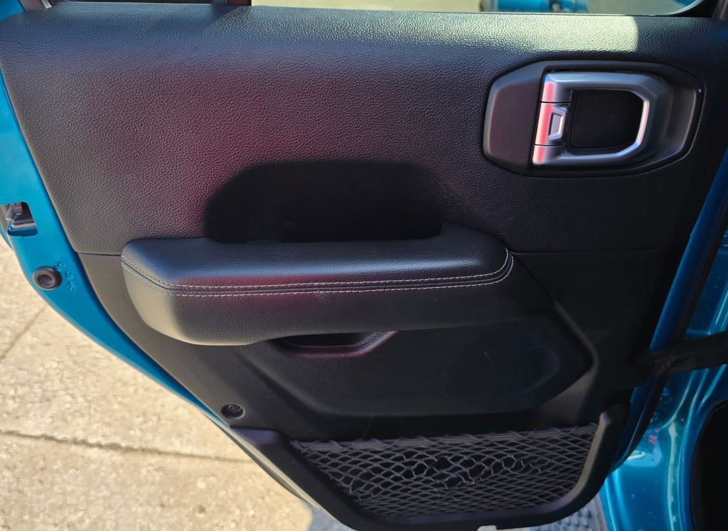 2019 Jeep Wrangler Image 34