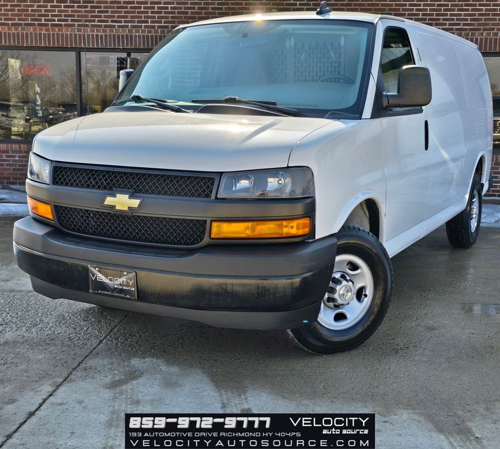 2022 Chevrolet Express Image 1