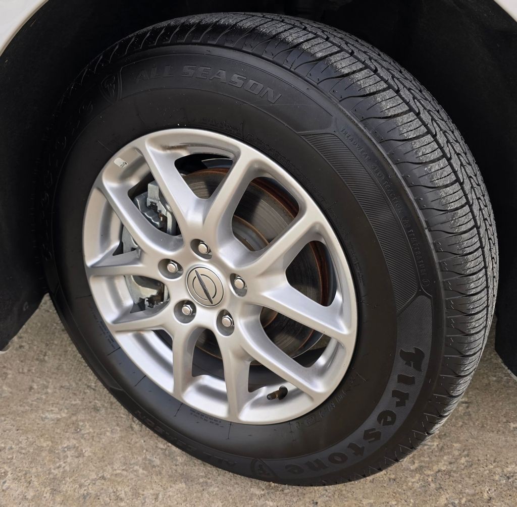 2024 Chrysler Pacifica Image 10