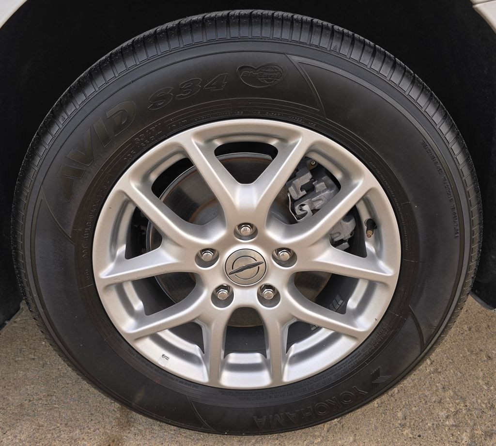 2024 Chrysler Pacifica Image 11