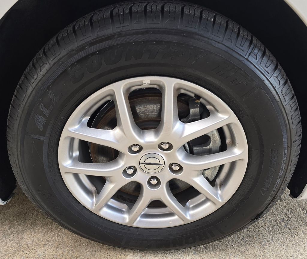 2024 Chrysler Pacifica Image 13