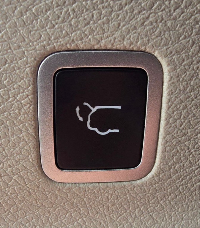 2024 Chrysler Pacifica Image 49