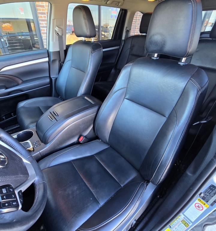 2019 Toyota Highlander Image 9