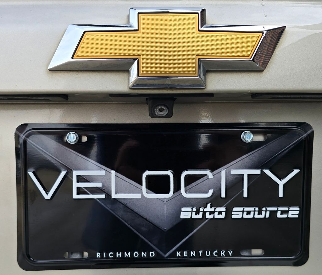 2017 Chevrolet Tahoe Image 9