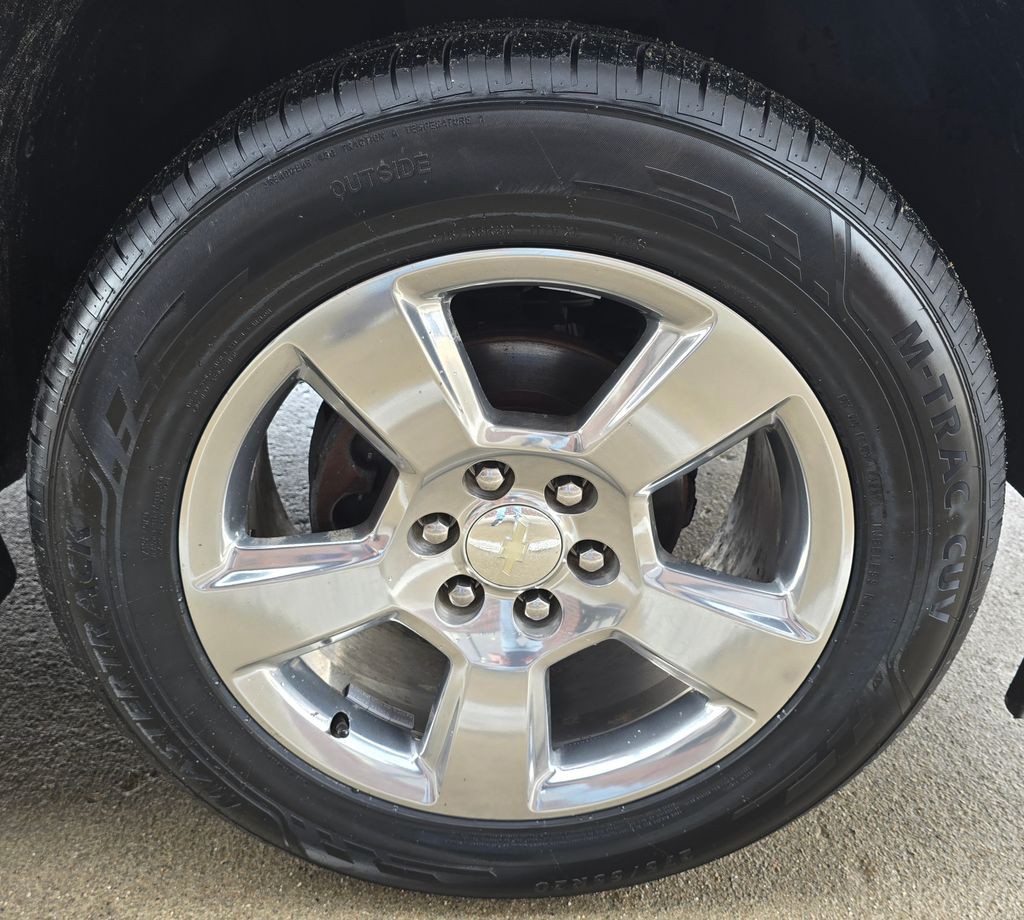 2017 Chevrolet Tahoe Image 14