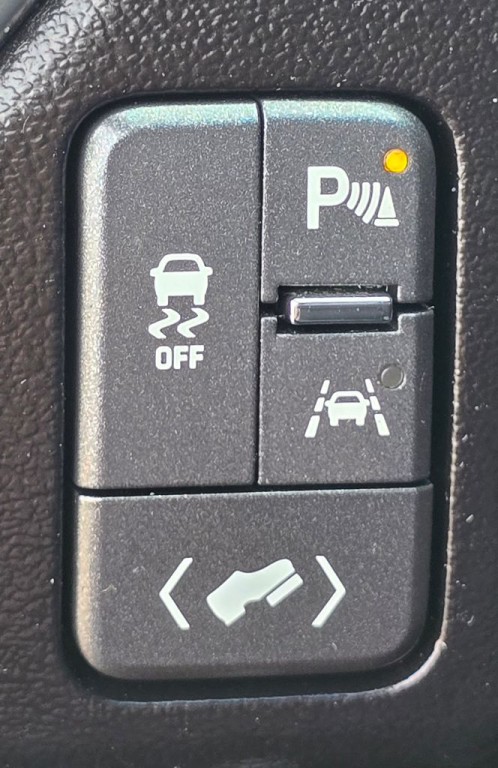 2017 Chevrolet Tahoe Image 24