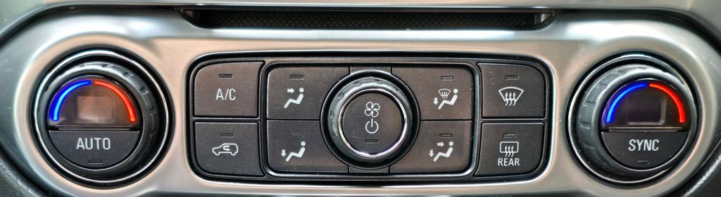 2017 Chevrolet Tahoe Image 37