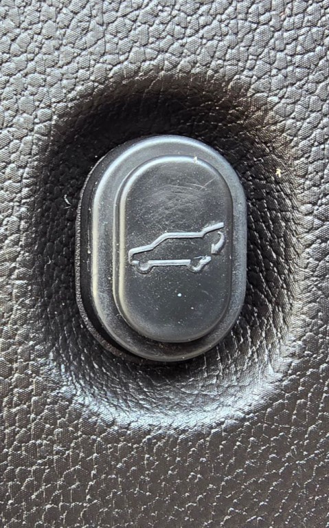 2017 Chevrolet Tahoe Image 60