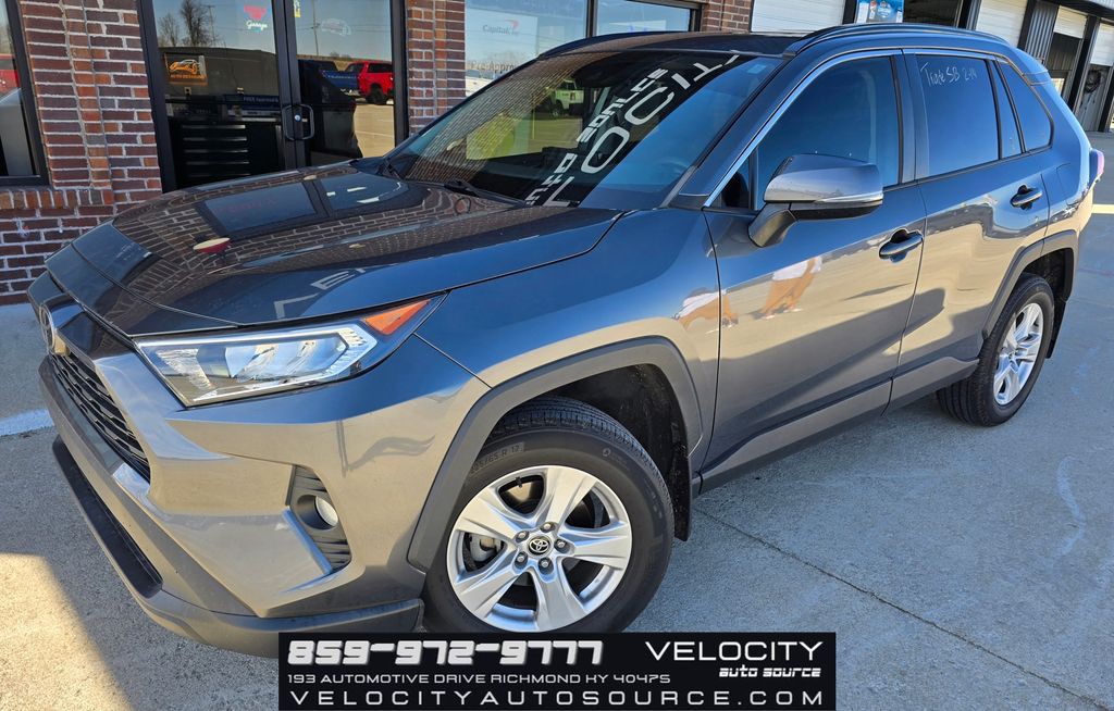 2021 Toyota Rav4 Image 1