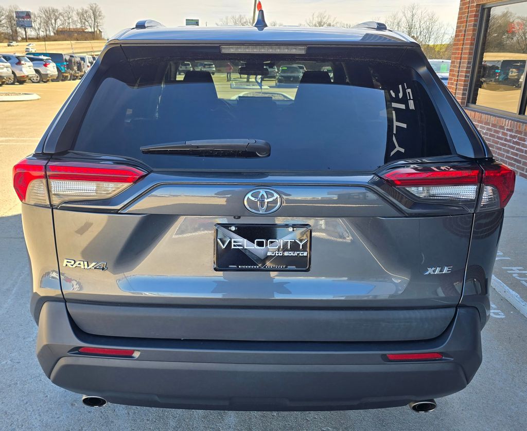 2021 Toyota Rav4 Image 4