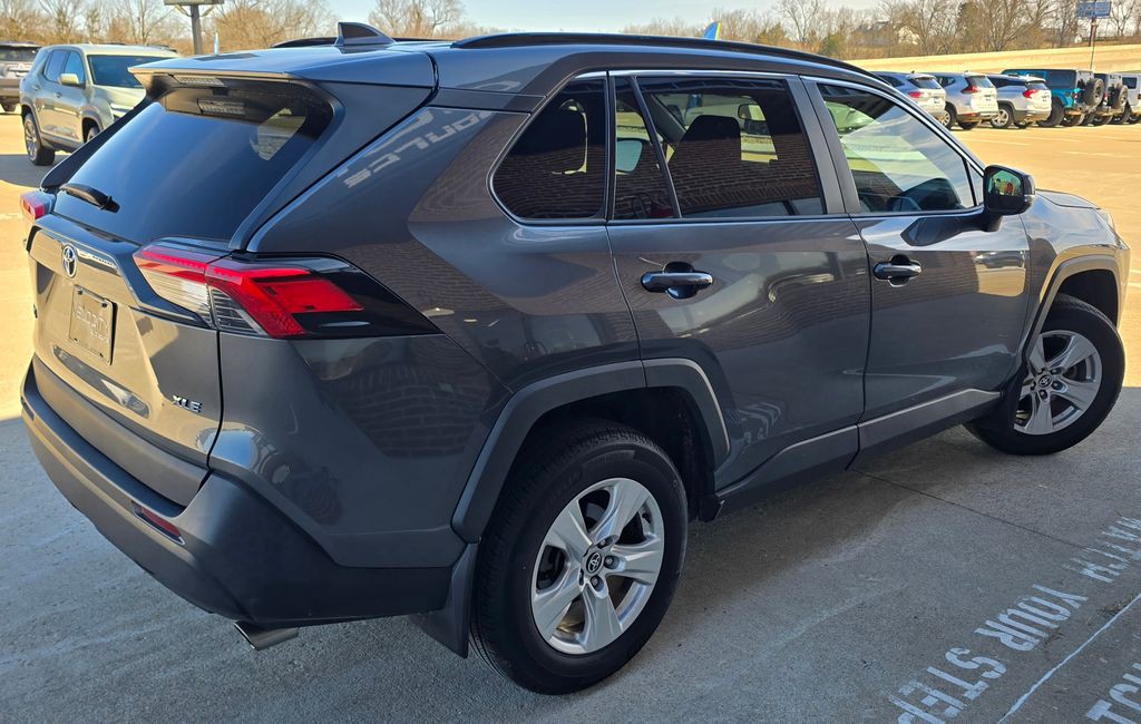 2021 Toyota Rav4 Image 6