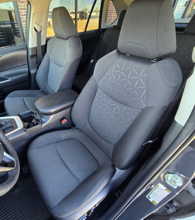 2021 Toyota Rav4 Image 10