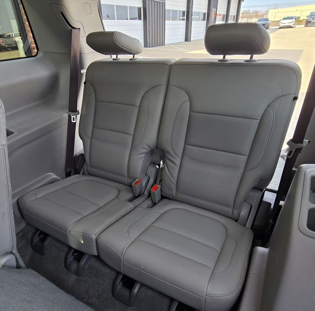 2019 GMC Acadia Image 9