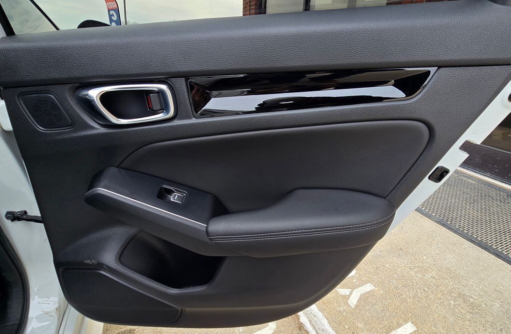 2024 Honda Civic Image 41