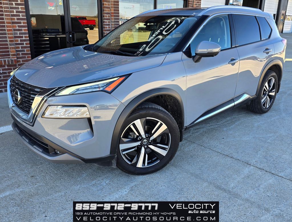 2021 Nissan Rogue Image 1