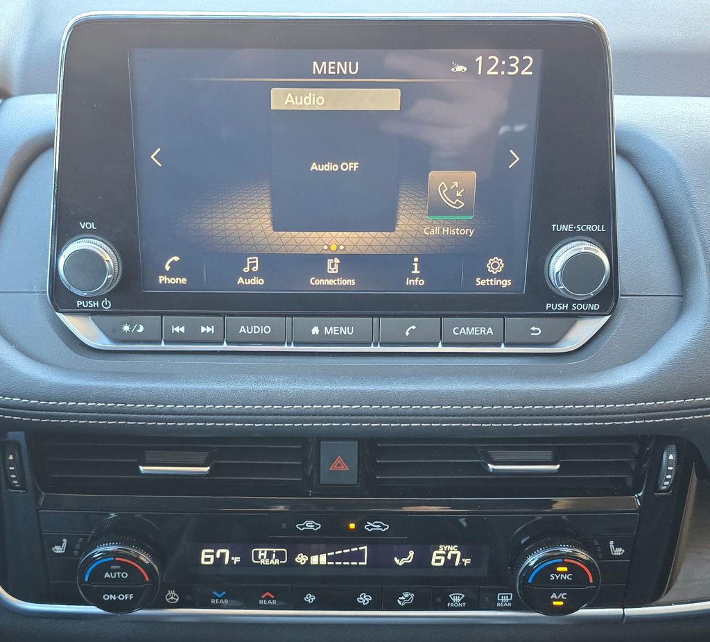 2021 Nissan Rogue Image 12