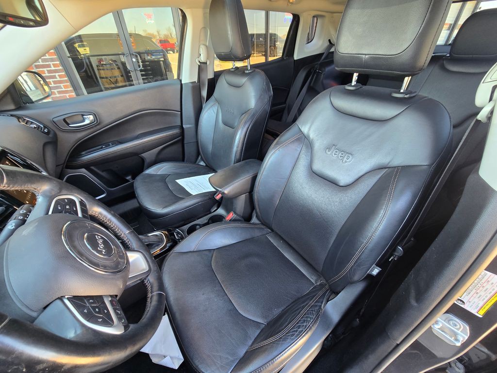 2018 Jeep Compass Image 9