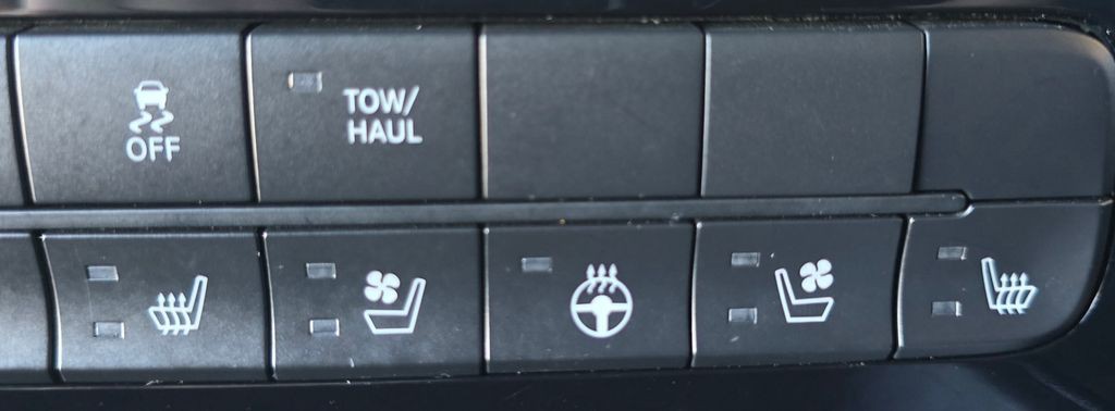 2018 RAM 1500 Image 33