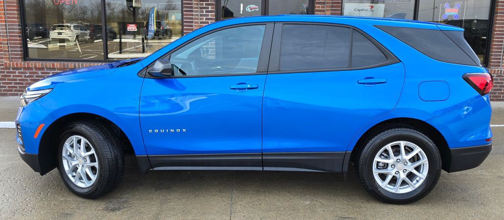 2024 Chevrolet Equinox Image 4