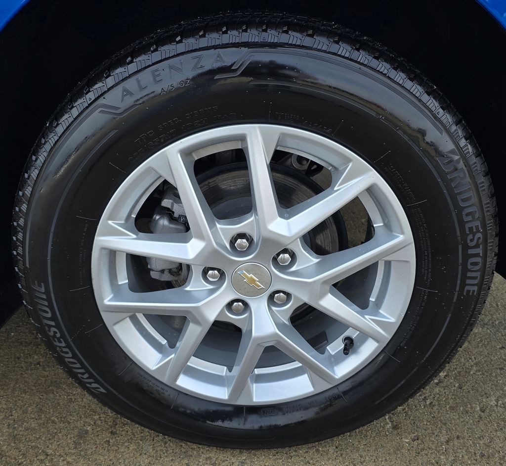 2024 Chevrolet Equinox Image 13