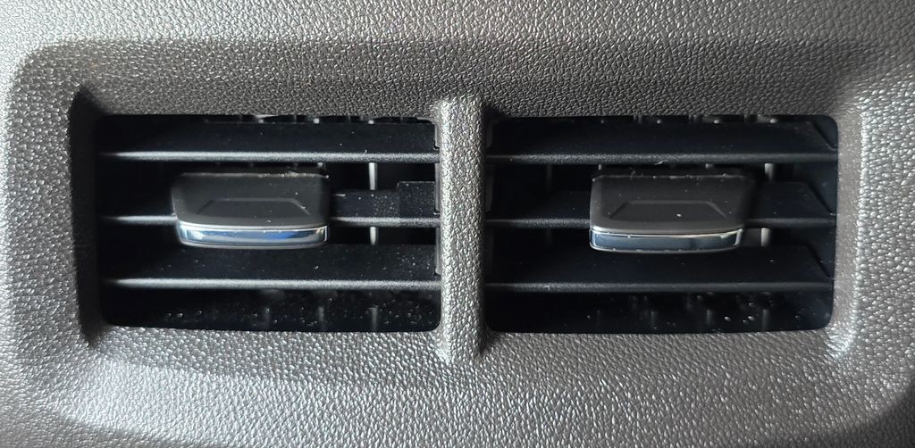 2024 Chevrolet Equinox Image 37