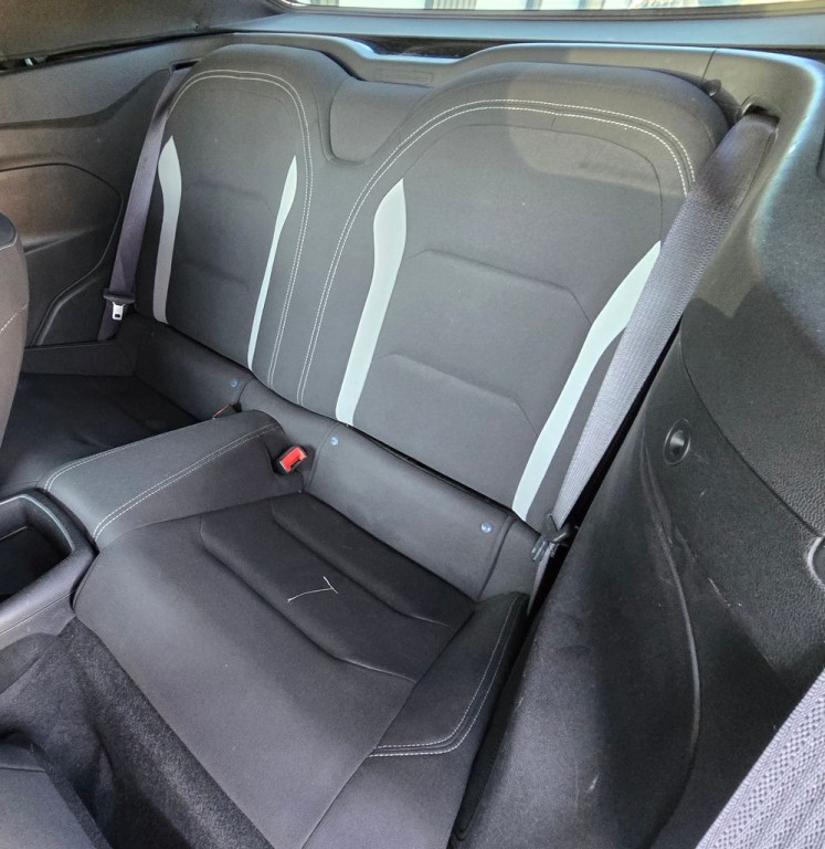 2017 Chevrolet Camaro Image 9