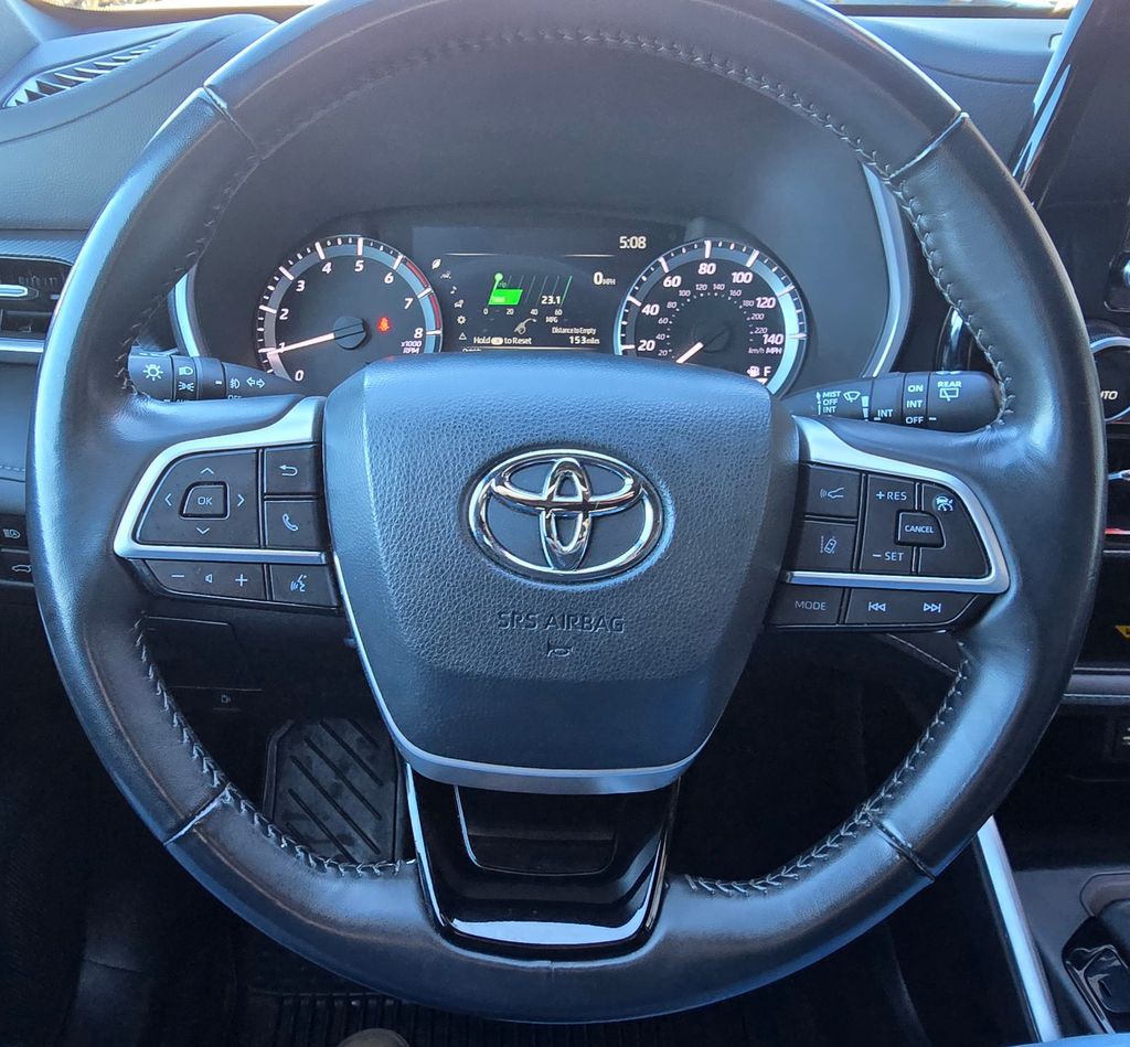 2024 Toyota Highlander Image 23