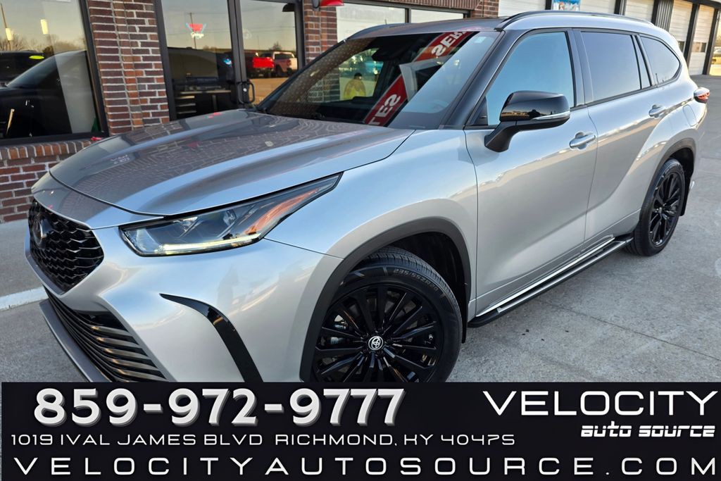 2024 Toyota Highlander Image 2