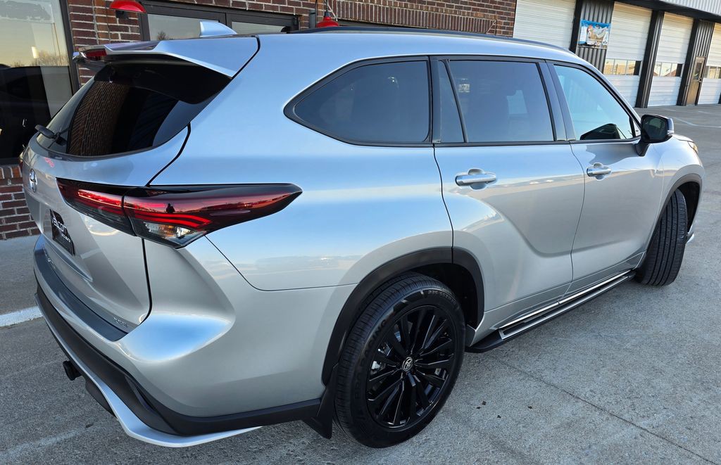 2024 Toyota Highlander Image 7