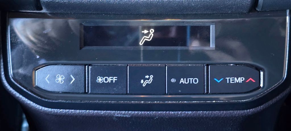 2024 Toyota Highlander Image 40