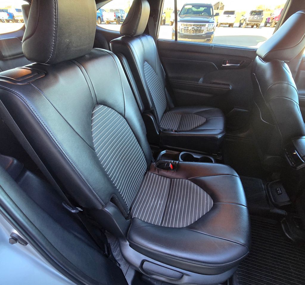 2024 Toyota Highlander Image 49