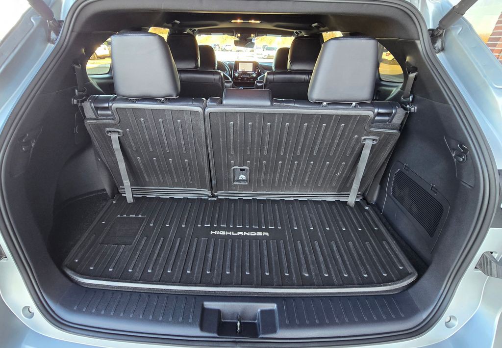 2024 Toyota Highlander Image 51