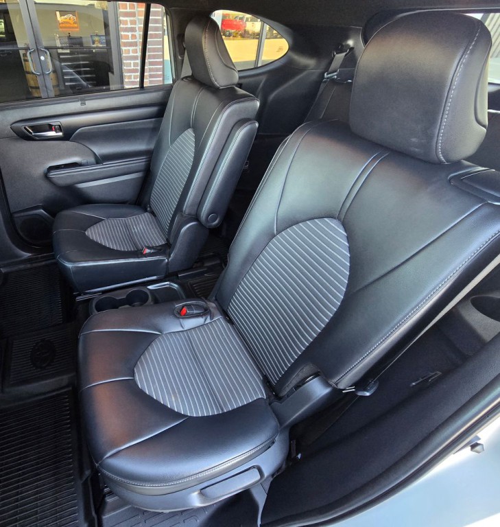 2024 Toyota Highlander Image 39