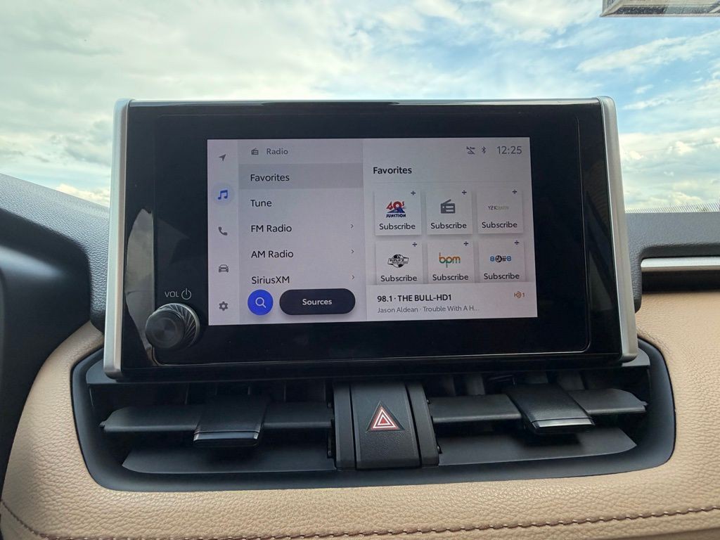 2023 Toyota Rav4 Image 22